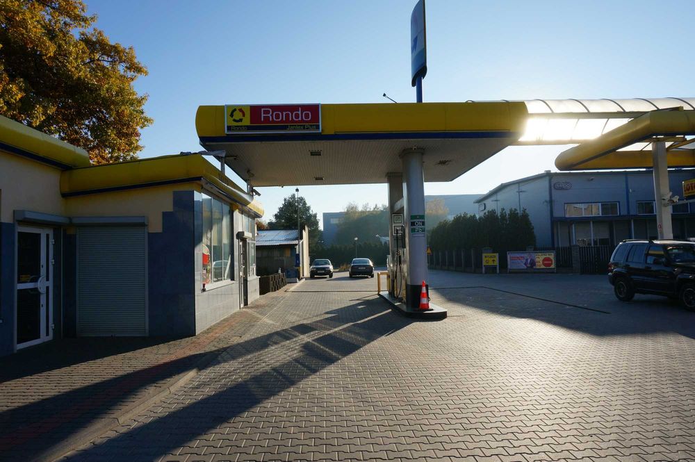 PILNIE Sprzedam Stację Paliw m. Stąporków, woj. świętokrzyskie