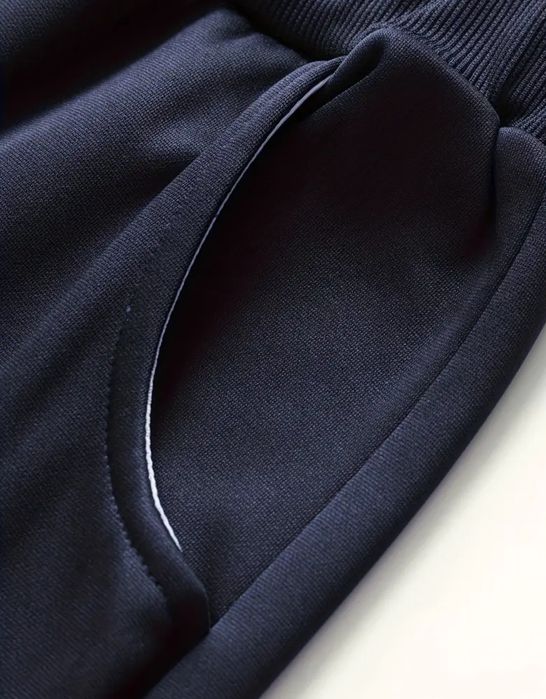 Костюм чоловічий спортивний новий р.54-56