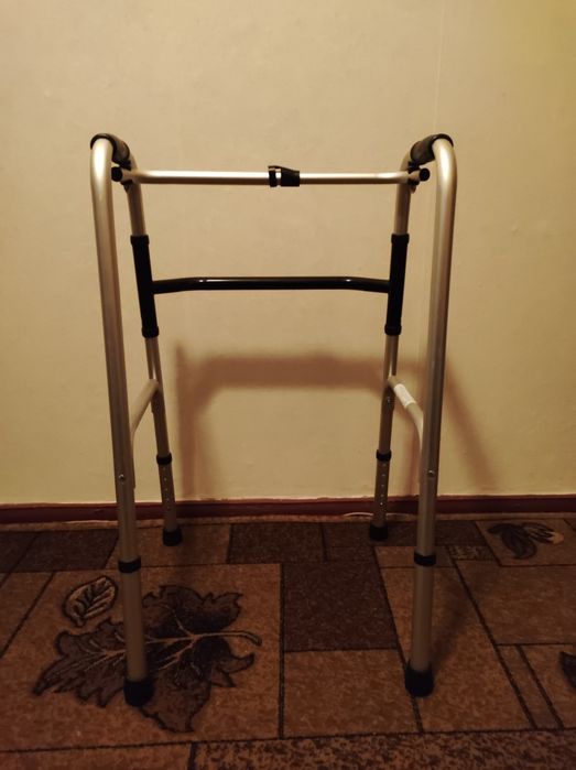 Ходунці 700 грн.