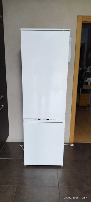 Frigorífico de encastrar usado