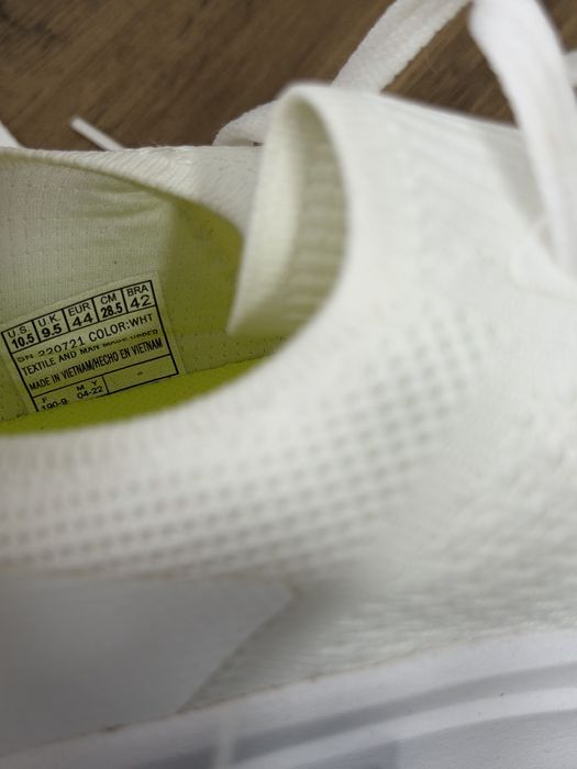 Чоловічі кросівки Skechers нові з бірками 44 розмір