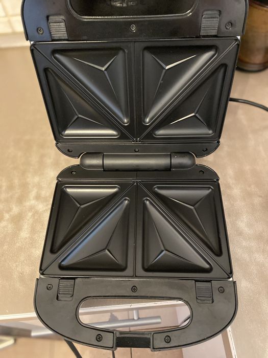 Opiekacz russell hobbs 3w 1