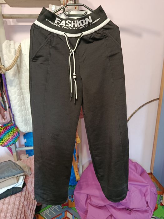 Штани для дівчинки.