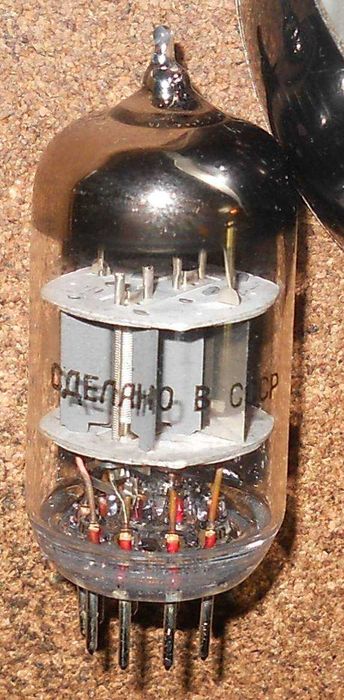 Радиолампы  6Н1П.