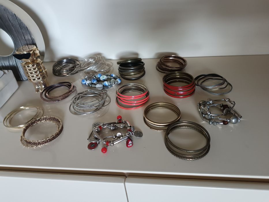 Pulseiras variadas desde 1 €