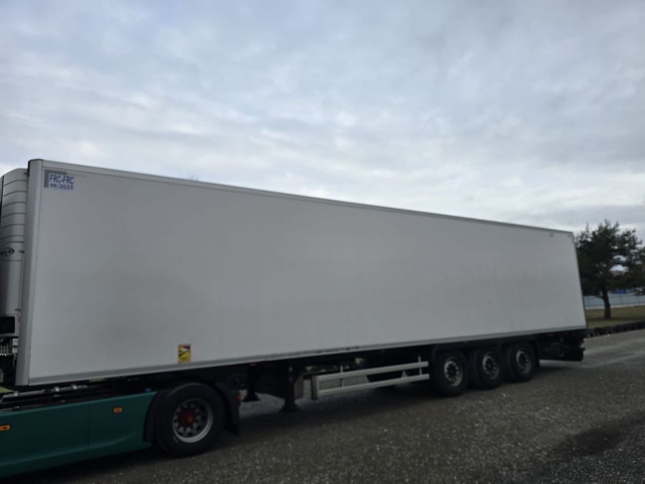 Lamberet LVFS3  Oś podnoszona, Agregat Carier Vector 1950 Mt