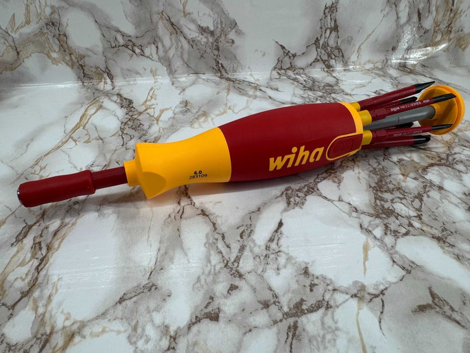 Wkrętak Wiha 38613 LiftUp electric VDE z 6 bitami