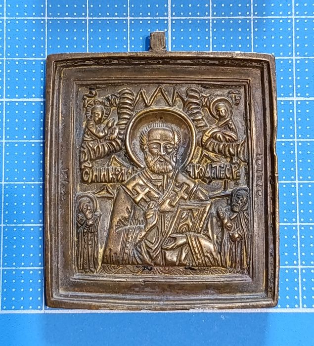 Киотный крест, иконы