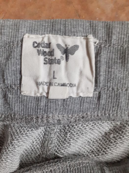 calças em bom estado n 36 e 38