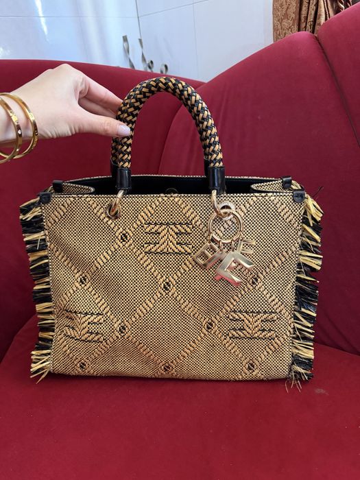 Сумка Elisabetta Franchi з соломи