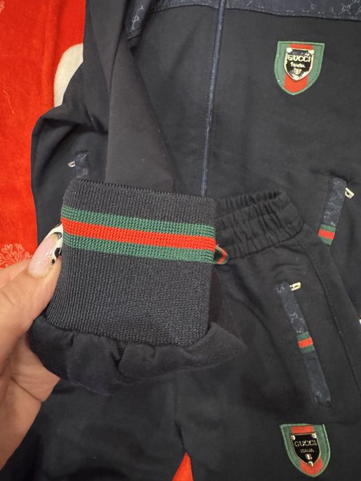 Продам костюм на мальчика Gucci