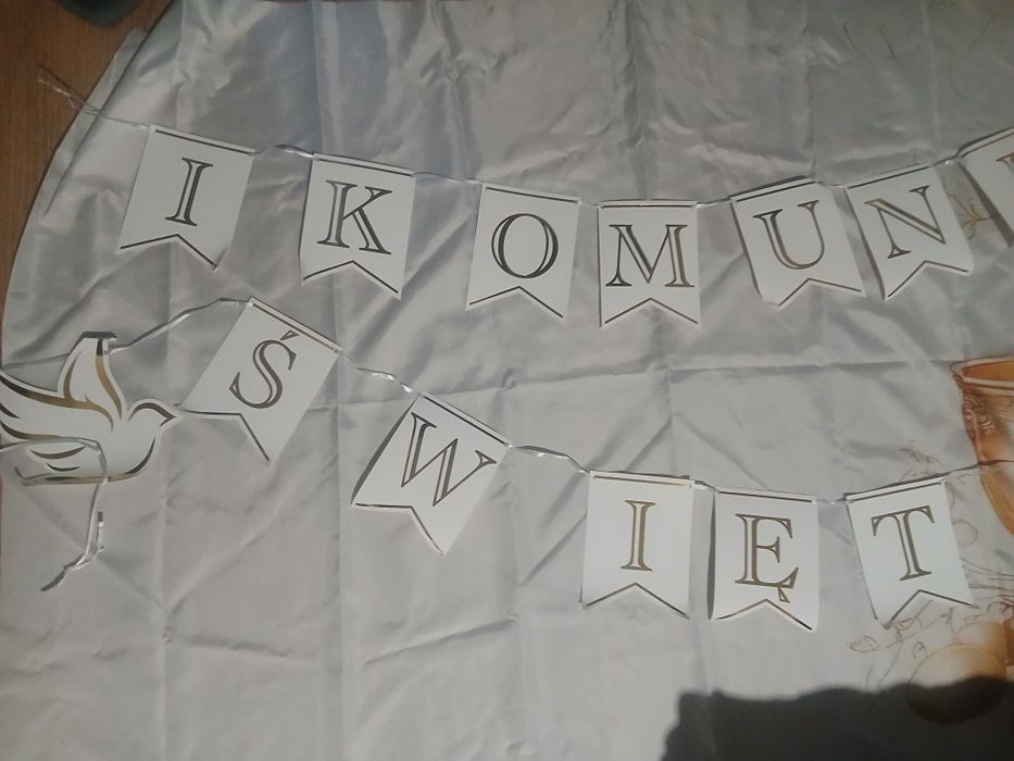 Dekoracje komunia napis