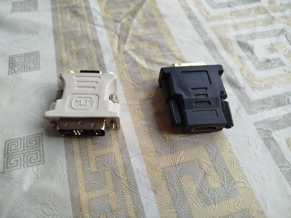 Переходники, кабеля  HDMI на VGA и  DVI на VGA