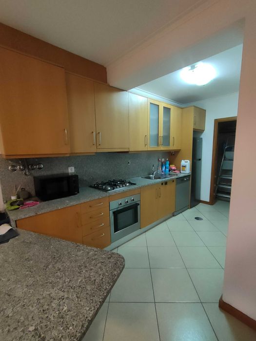 Apartamento T1 FURADOURO