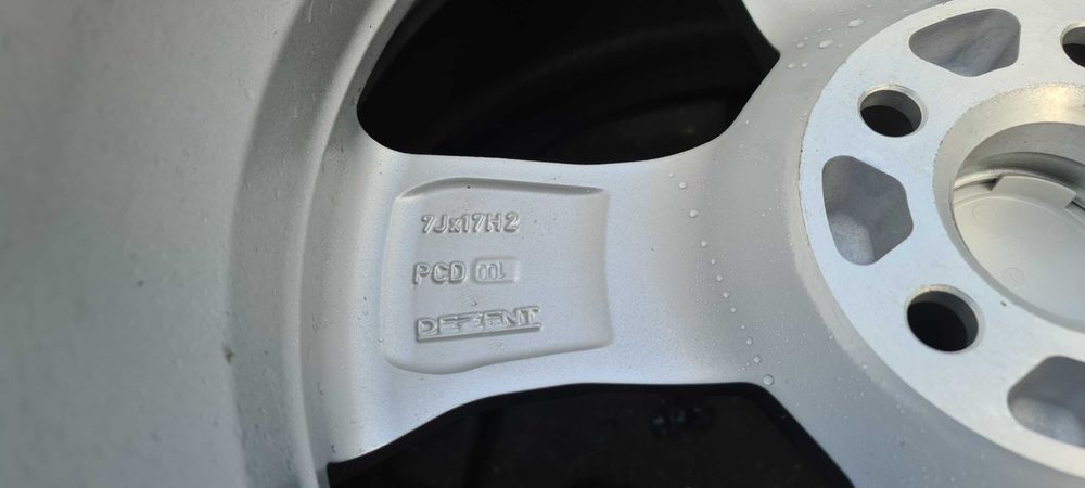 Felgi aluminiowe Dezent 17" 5x100 7j et51 Skoda Seat Vw Audi Baic itp.