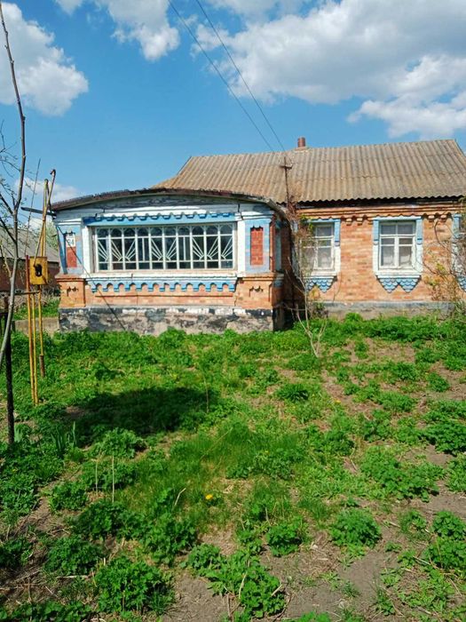 Продам в селі будинок!!!