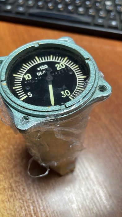 Тахометр ТМ -3М 3000 об.мин.