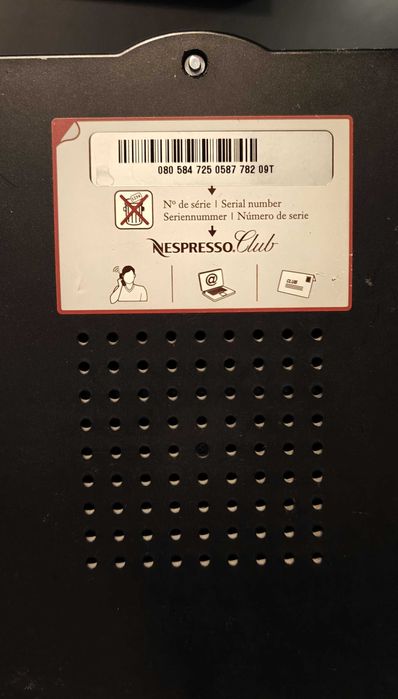 ekspres kawowy Nespresso Le cube