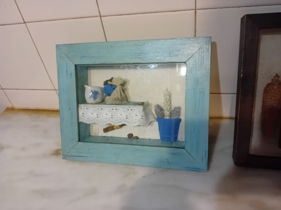 Set of 2 Decorative Frames437436676100608001
