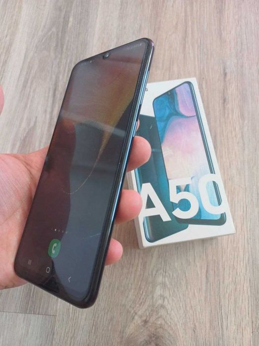 Samsung A50 4/64 GB