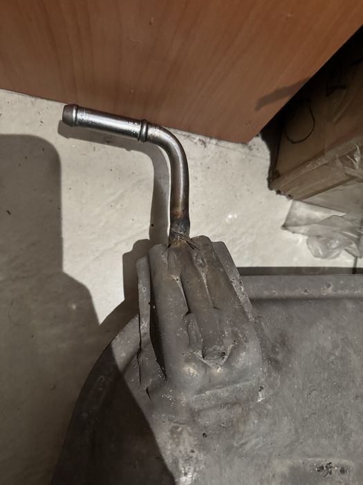 Продам выхлопную трубу (банку) mazda 6 GJ