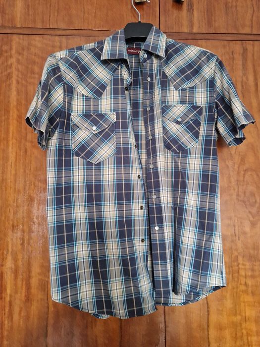 Camisas de marca Wyoming - Tamanho S