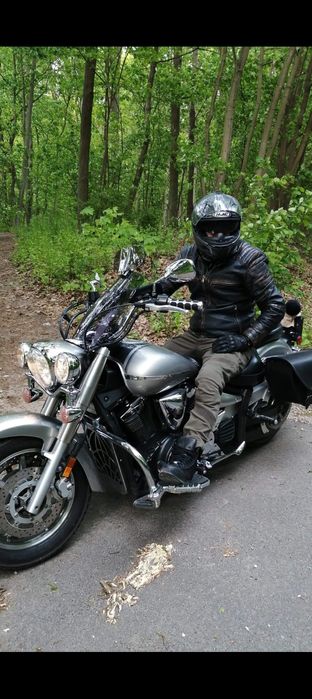 Yamaha xvs1300  Yamaha 1300