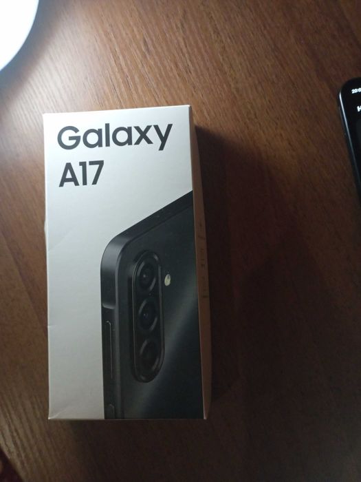 Samsung Galaxy A17