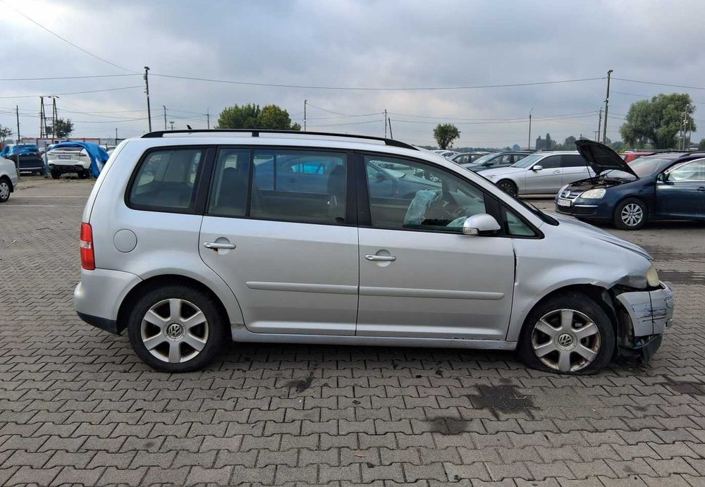 2003 Volkswagen Touran 1.9 TDI AVQ 101 KM LAKIER LA7W Silnik Skrzynia części