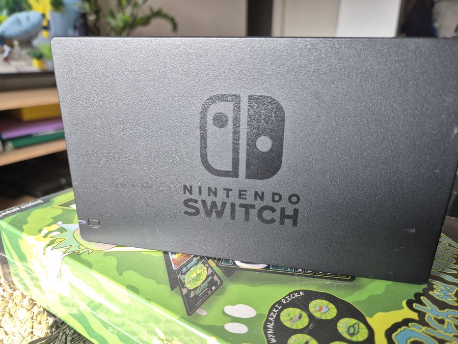 Stacja dokująca i ładująca DOCK // NINTENDO SWITCH