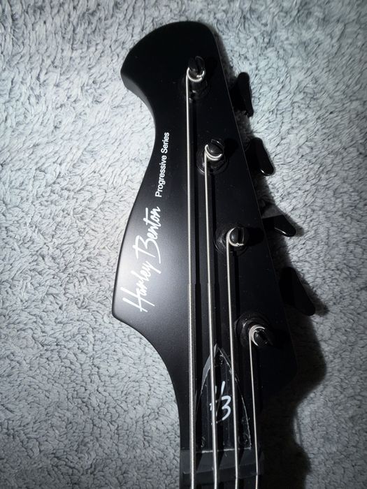 Бас гітара Harley Benton TB-70SBK ( Thunderbird)