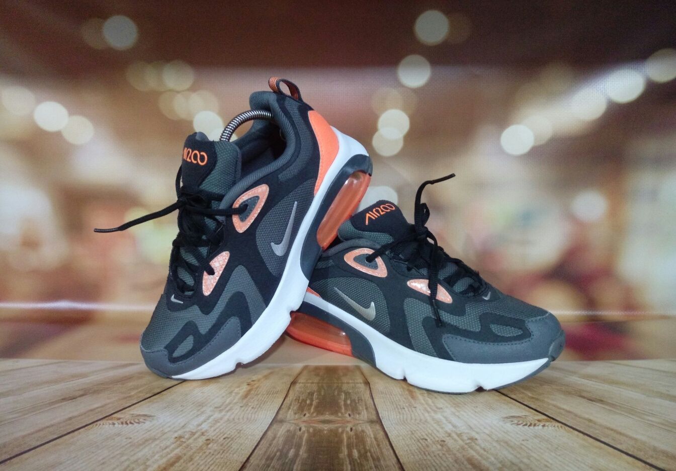Nike 200 olx sales