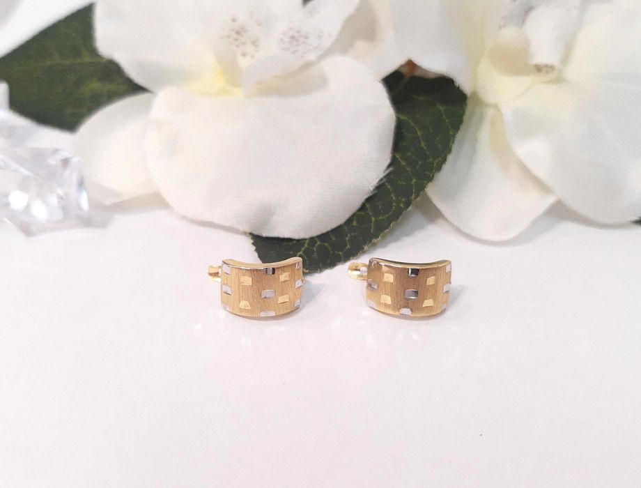 Złote kolczyki p.585/1,85g  matowa blaszka