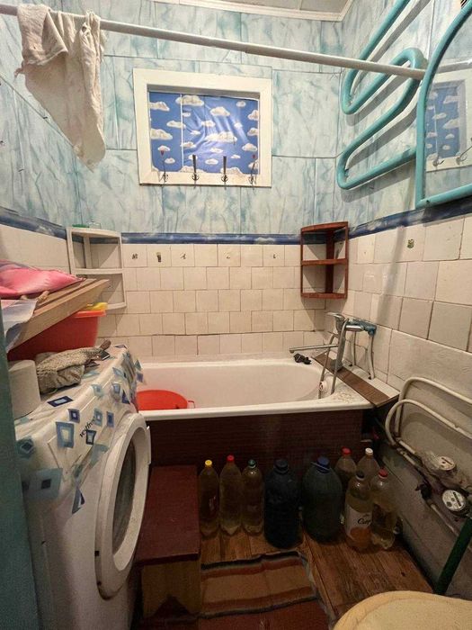 Продаж 2к квартири Югок