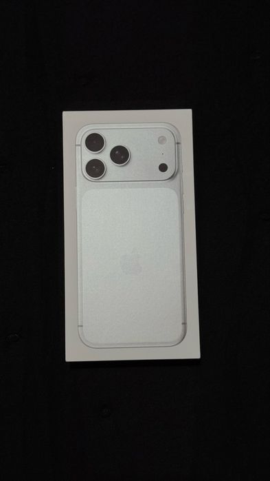 Iphone 17 pro max 256GB