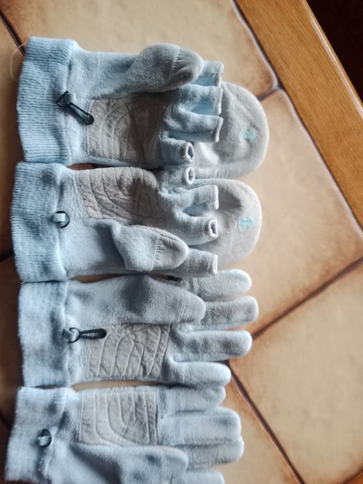 Zestaw rękawiczek dziewczęcych