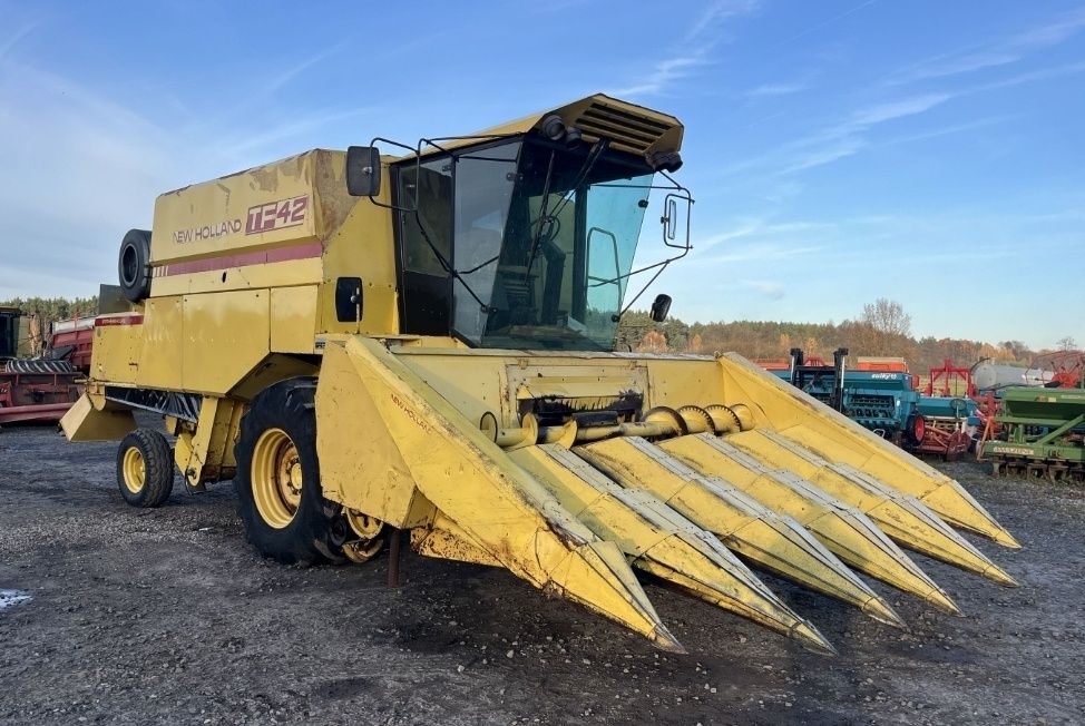 Claas dominator 108s 98 new holland tx Massey  laverda