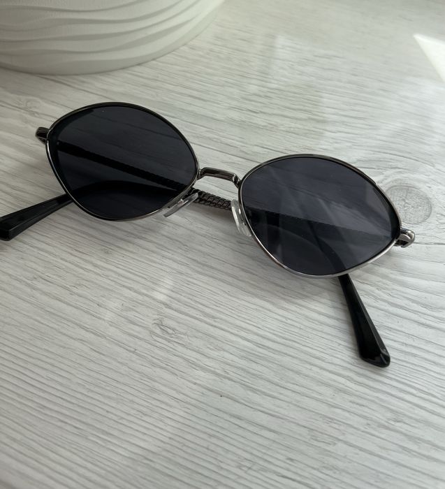 Окуляри жіночі сонцезахисні