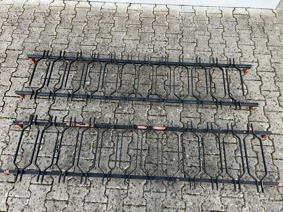 Grades vedacao pretas