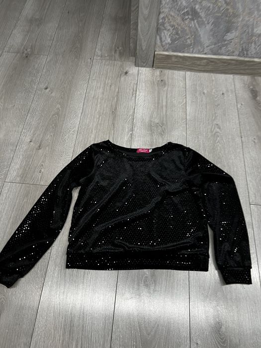 Кофтина на лівчинку