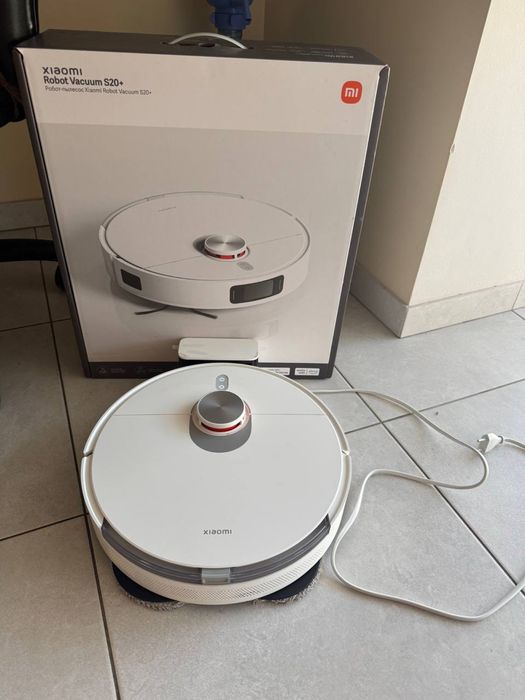 Продам Робот-пилосос Xiaomi Mi Robot Vacuum S20+ White, майже новий