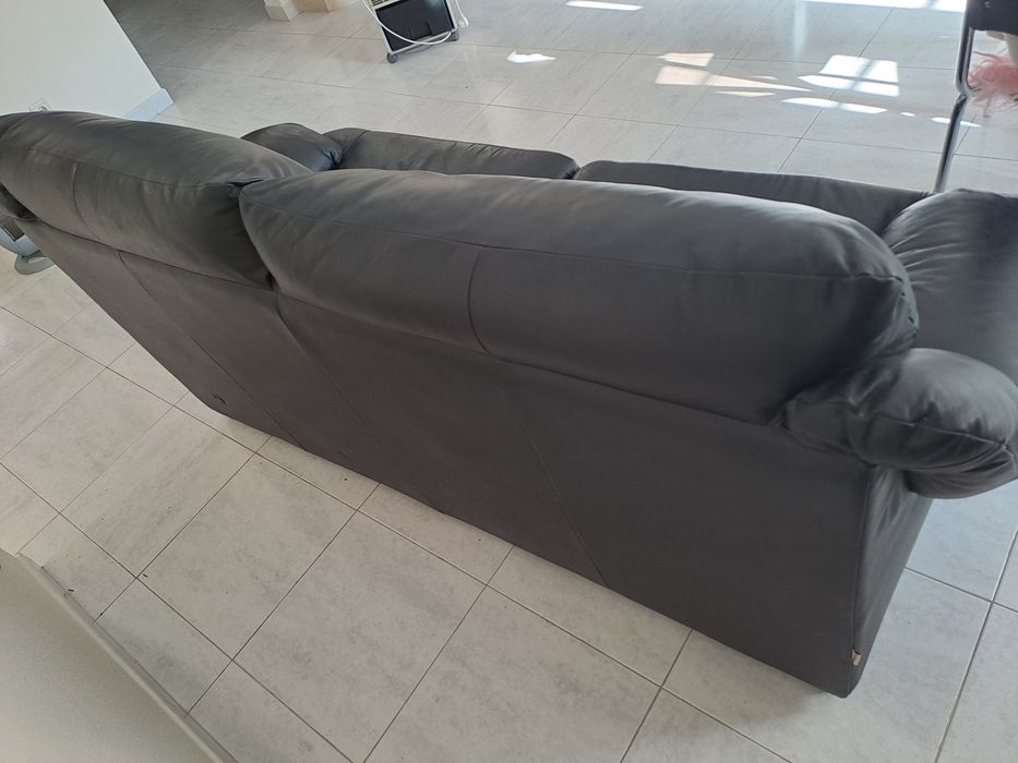 Sofa 3 Lugares Pele Genuina