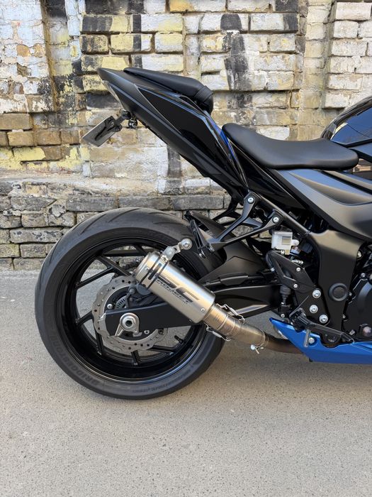 Продам мотоцикл Suxuki GSX-S750