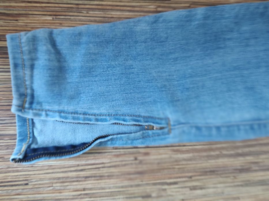 Sprzedam spodnie lee