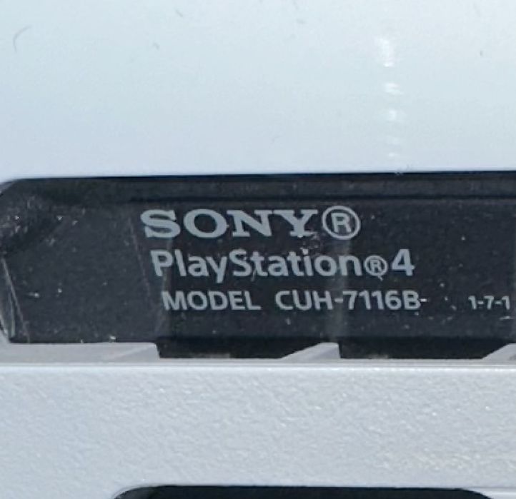 Sony playstation 4pro 1tb