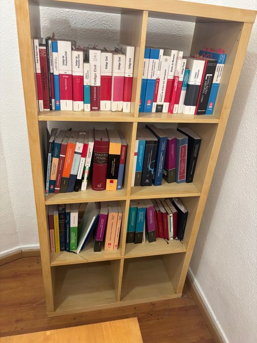 Estante kallax IKEA como nova