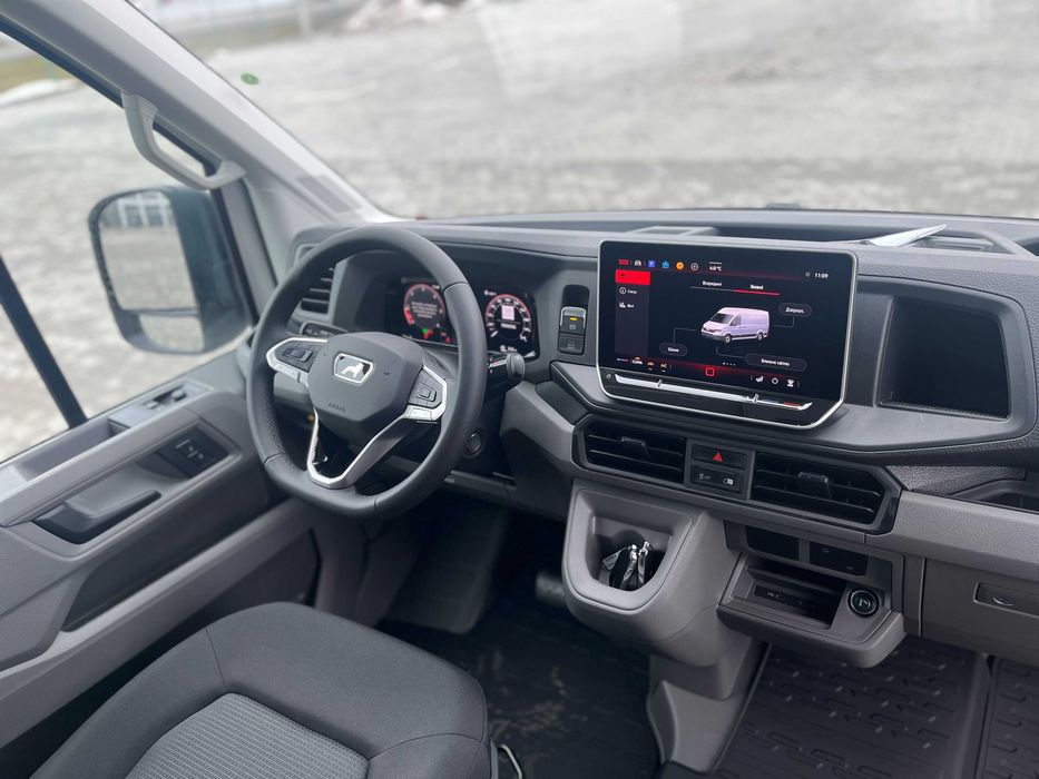 MAN TGE 3.180 4x4 SB L3H3 Цільнометалевий фургон