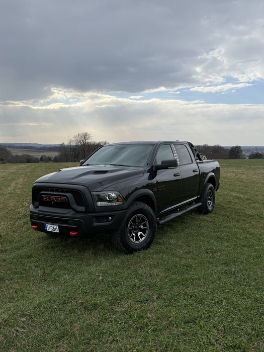 Dodge Ram Rebel 5.7 HEMI 2017R.