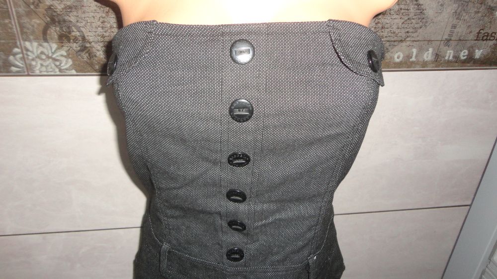 Elegancka sukienka roz. L