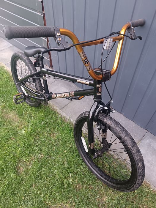 Rower BMX Mongoose Legion L10 black